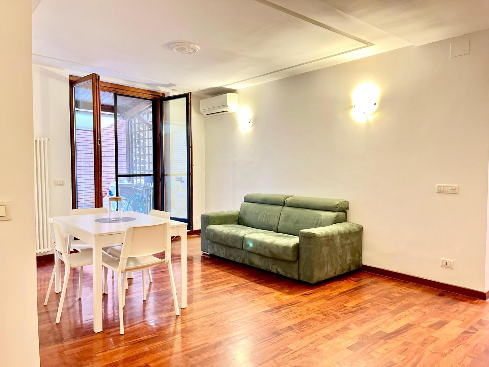 House In Trastevere Portaportese Appartamento